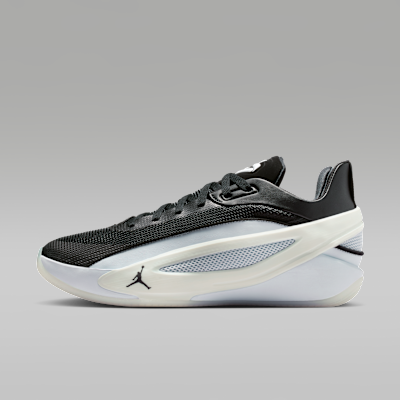 Luka 5 Basketball Shoes. Nike.com